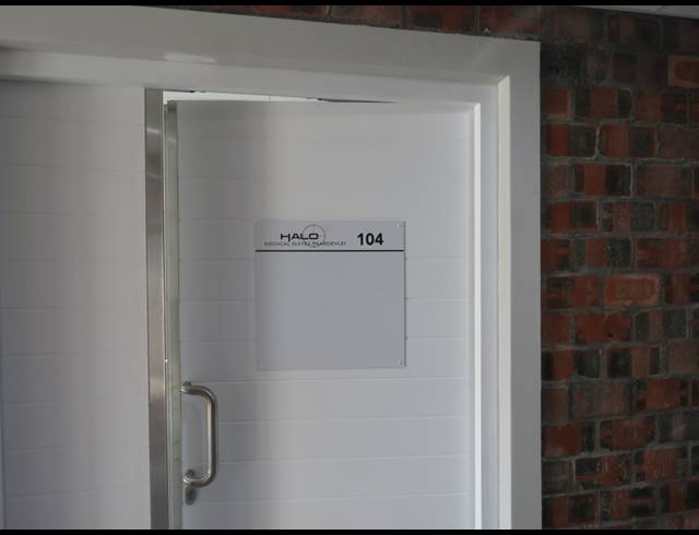 158M² MEDICAL SUITE TO LET IN PAARDEVLEI